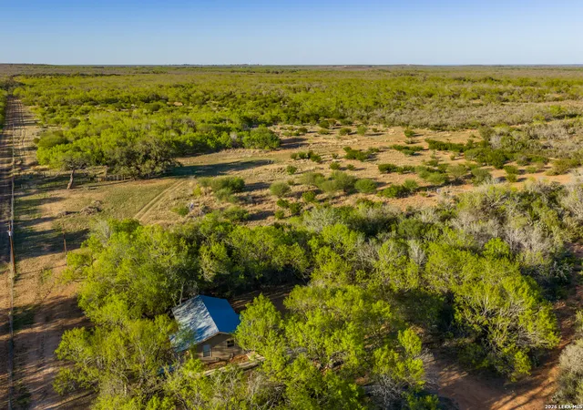 32nd image of 1048 County Road 640, Hondo, TX 78861 | MLS# 1955447