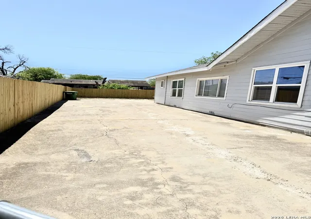 Photo 4 of Single family home for sale at 1214 W Winnipeg, San Antonio, TX 78225 | MLS# 1955450 | Listing updated on 2026-08-19