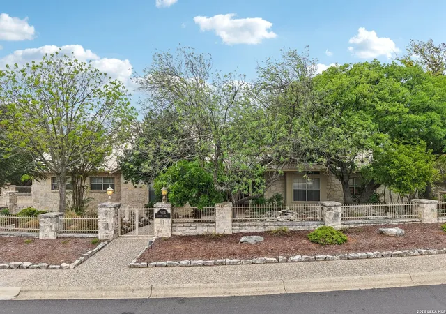 Homes for sale in Kerrville, TX | 1904 Summit Ridge, Kerrville, TX 78028 | MLS# 1955470