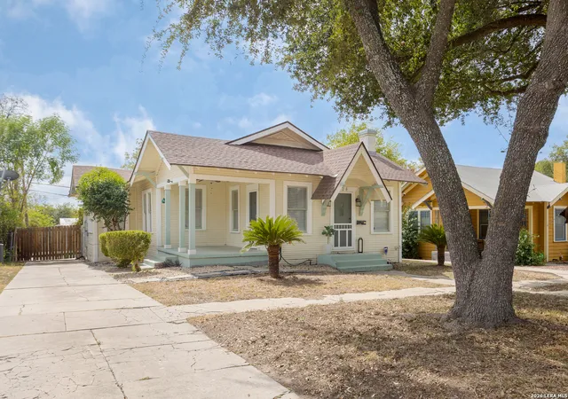 5th image of 624 W Agarita, San Antonio, TX 78212 | MLS# 1955471
