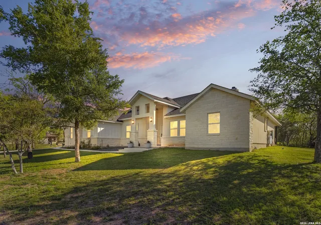 1st image of 1401 Hartfield Rd, Seguin, TX 78155 | MLS# 1955528