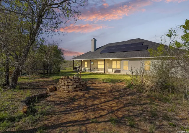 47th image of 1401 Hartfield Rd, Seguin, TX 78155 | MLS# 1955528