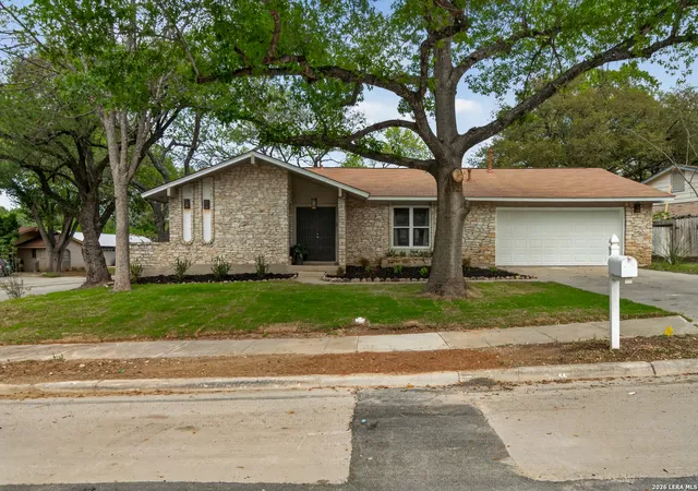 2nd image of 5935 Forest Knoll, San Antonio, TX 78240 | MLS# 1955557
