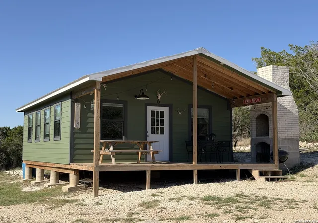 5th image of 785 Private Road 3350, Concan, TX 78838 | MLS# 1955610