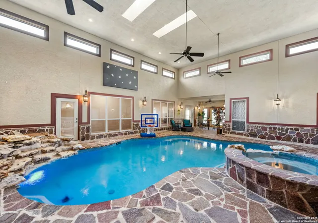 Photo 1 of Sale Pending at 20725 Wahl, San Antonio, TX 78266 | MLS# 1955625 | Listing updated on 2026-04-16
