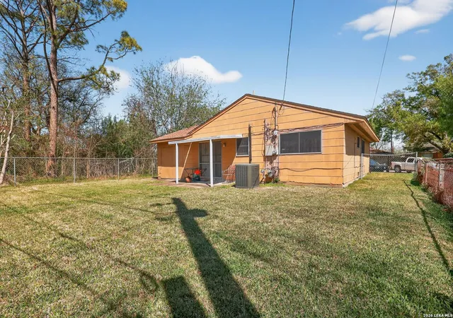 32nd image of 11018 Long Gate, Houston, TX 77047 | MLS# 1955645