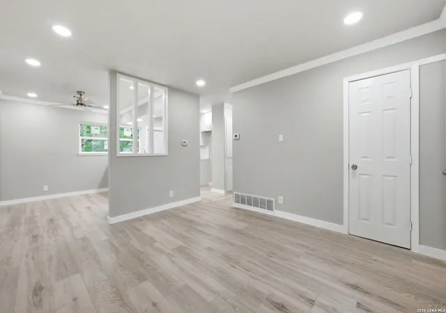 Photo 4 of Single family home for sale at 221 Park, Universal City, TX 78148 | MLS# 1955659 | Listing updated on 2026-08-25