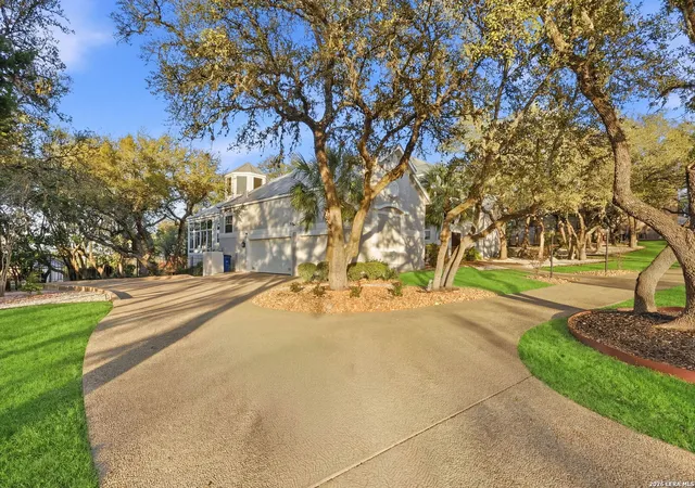 Photo 2 of Single family home for sale at 30 Devon Wood, San Antonio, TX 78257 | MLS# 1955664 | Listing updated on 2026-04-18
