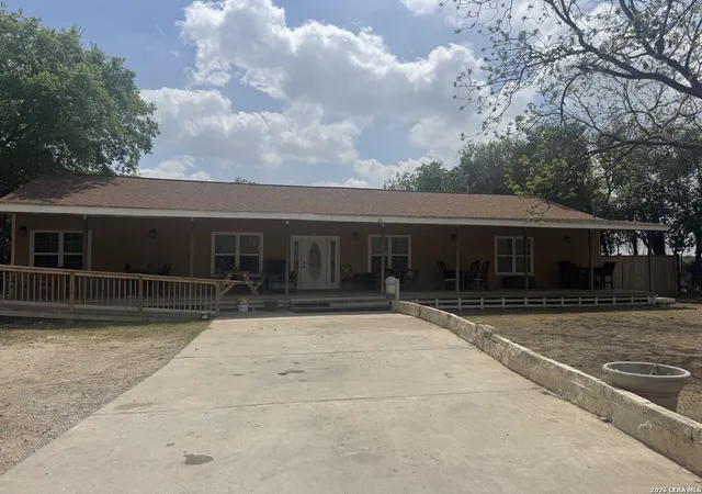 2nd image of 210 W Quill, San Antonio, TX 78228 | MLS# 1955694