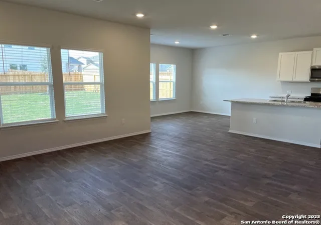 Photo 2 of Single family home for sale at 4011 Bay Leaf Loop, Von Ormy, TX 78073 | MLS# 1955699 | Listing updated on 2026-04-18