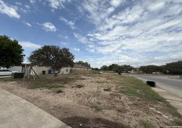 Photo 1 of Land for sale at 7819 Mg Road, San Antonio, TX 78251 | MLS# 1955731 | Listing updated on 2026-04-18