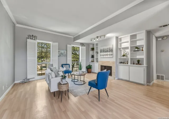1st image of 7711 Broadway #20B, San Antonio, TX 78209 | MLS# 1955753