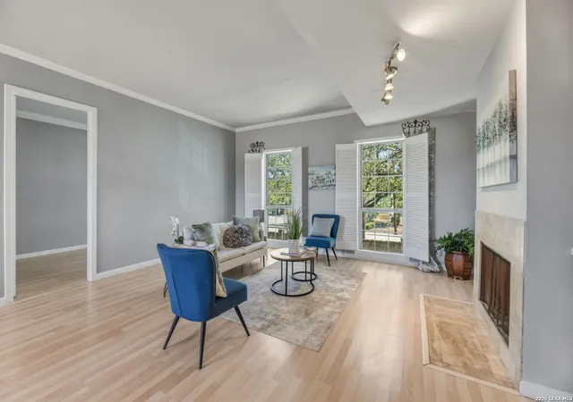 5th image of 7711 Broadway #20B, San Antonio, TX 78209 | MLS# 1955753