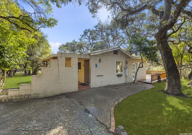 3rd image of 25327 Triangle, San Antonio, TX 78255 | MLS# 1955756