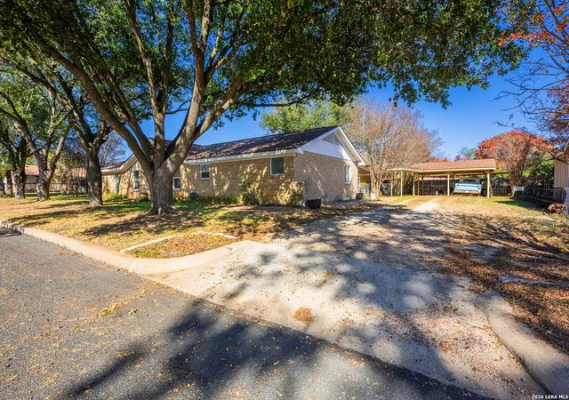 23rd image of 106 Seamoor, Fredericksburg, TX 78624 | MLS# 1955814