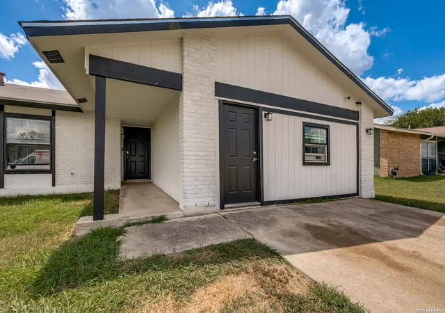 3rd image of 8939 Old Sky, San Antonio, TX 78242 | MLS# 1955820