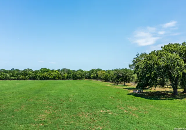 Homes for sale in Leesville, TX | 11259 N State Hwy 80, Leesville, TX 78122 | MLS# 1955834