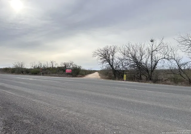 Homes for sale in Charlotte, TX | 00 County Road 354, Charlotte, TX 78011 | MLS# 1955866