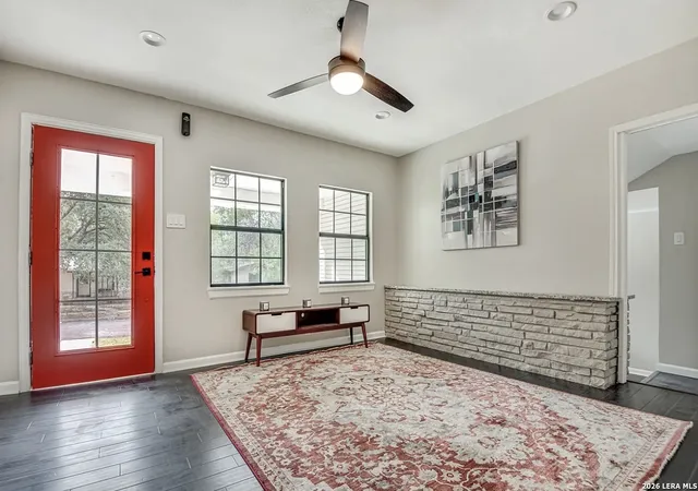 Photo 3 of Single family home for sale at 371 Gazel, San Antonio, TX 78213 | MLS# 1955878 | Listing updated on 2026-04-18