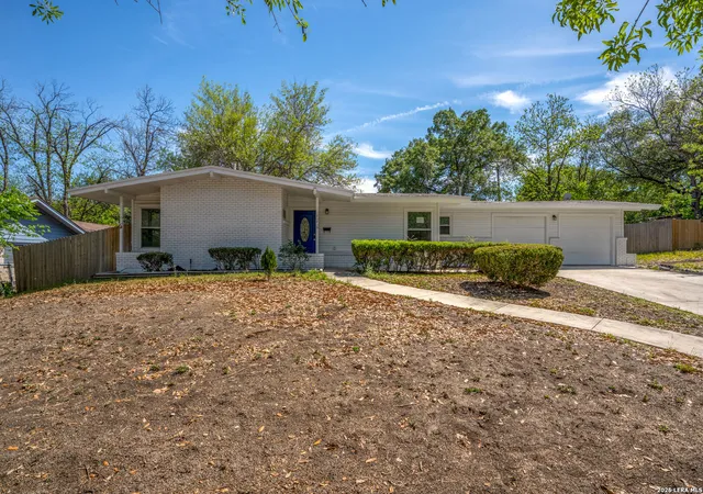 2nd image of 110 Meadowood Lane, San Antonio, TX 78216 | MLS# 1955956