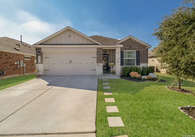 Photo 3 of Sale Pending at 31669 Far Away, Bulverde, TX 78163 | MLS# 1955979 | Listing updated on 2026-04-26
