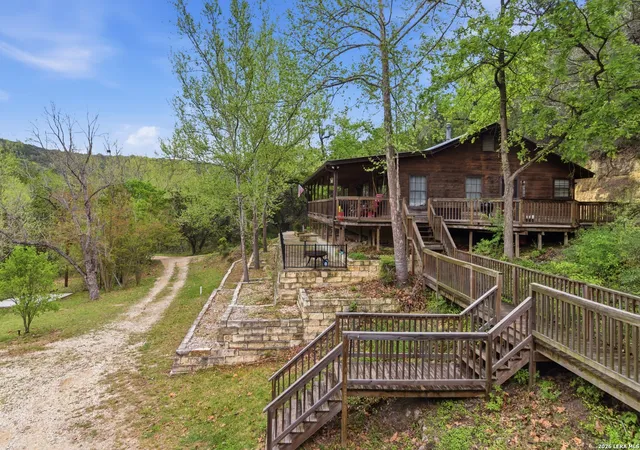 2nd image of 2115 Mesa Verde Rd, Medina, TX 78055 | MLS# 1956007