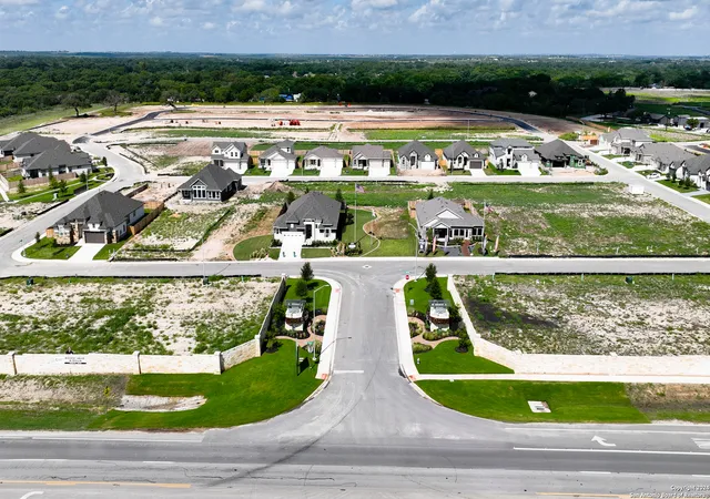 10th image of 3712 Moru Oak Dr, Seguin, TX 78155 | MLS# 1956010