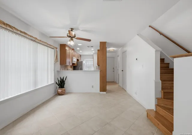 5th image of 11815 Vance Jackson Rd, San Antonio, TX 78230