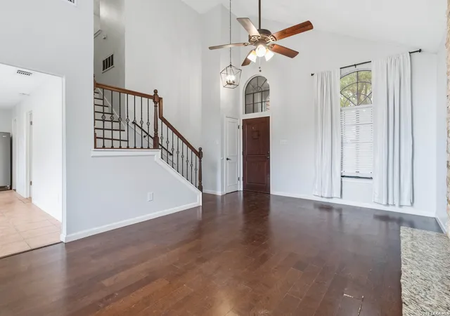 4th image of 25107 Summit Spgs, San Antonio, TX 78258 | MLS# 1956037