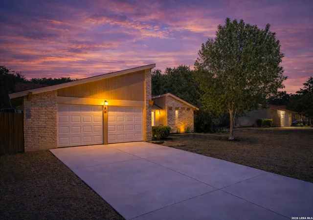 Photo 3 of Single family home for sale at 13450 El Mirador St, San Antonio, TX 78233 | MLS# 1956046 | Listing updated on 2026-06-12