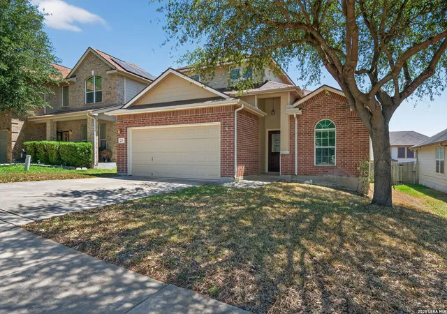 Homes for sale in Cibolo, TX | 225 Country Vale, Cibolo, TX 78108 | MLS# 1956089
