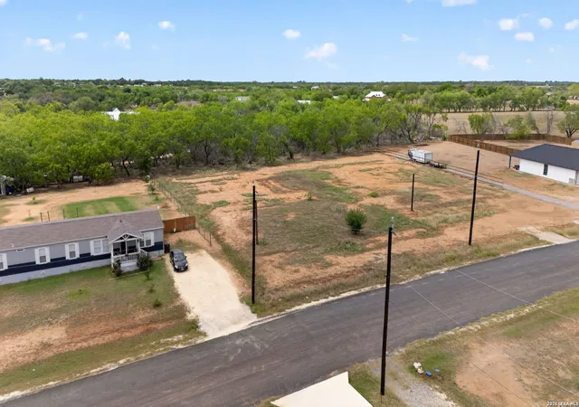 Photo 2 of Land for sale at 16131 Vaquero Dr, Atascosa, TX 78002 | MLS# 1956199 | Listing updated on 2026-06-20