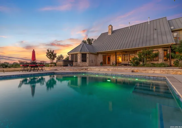 2nd image of 647 Funf Kinder Rd, Fredericksburg, TX 78624 | MLS# 1956200