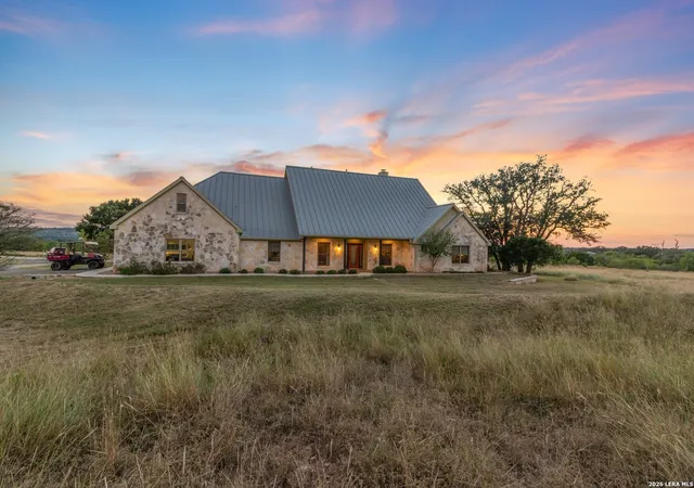 3rd image of 647 Funf Kinder Rd, Fredericksburg, TX 78624 | MLS# 1956200