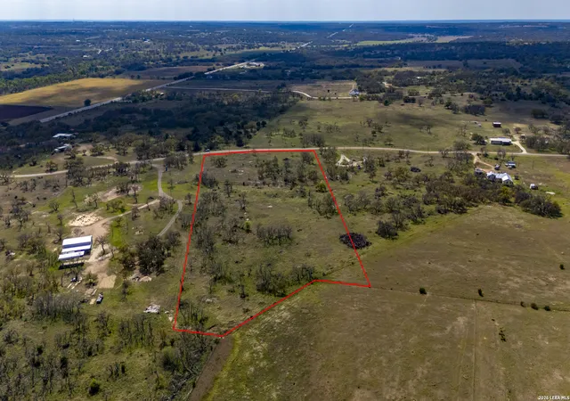 Homes for sale in Harper, TX | 444 Mosel Rd, Harper, TX 78631 | MLS# 1956228