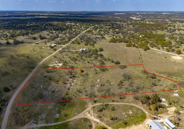 Homes for sale in Harper, TX | 444 Mosel Rd, Harper, TX 78631 | MLS# 1956228