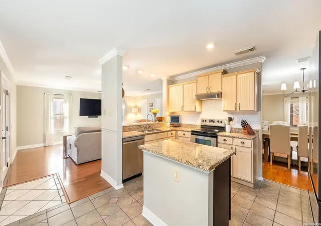Photo 3 of Sale Pending at 2849 Lotus Park, Schertz, TX 78154 | MLS# 1956239 | Listing updated on 2026-05-15