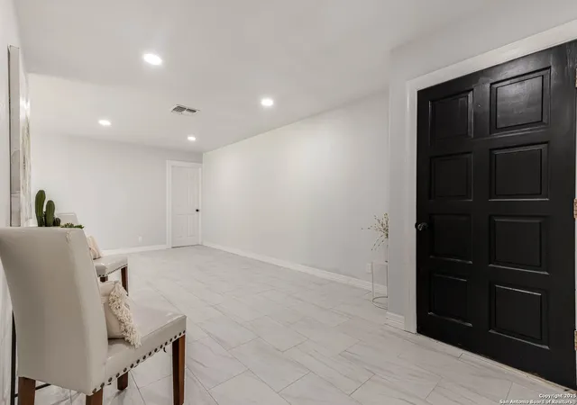 4th image of 6135 Royal Pt, San Antonio, TX 78239 | MLS# 1956267