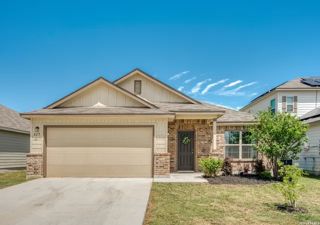 1st image of 829 Stonemanor Bay, Seguin, TX 78155 | MLS# 1956273