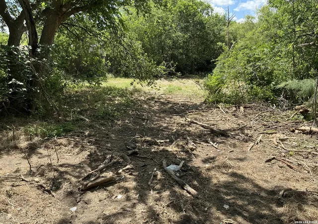 Photo 1 of Sale Pending at 4818 Billy Dr, San Antonio, TX 78220 | MLS# 1956275 | Listing updated on 2026-04-18