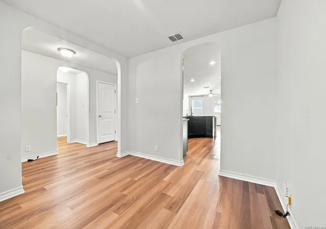 Photo 4 of Single family home for sale at 8919 Taylor Grv, San Antonio, TX 78254 | MLS# 1956285 | Listing updated on 2026-09-15