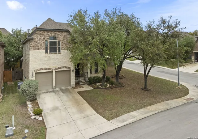 Photo 2 of Single family home for sale at 8303 Dianthus Stead, Boerne, TX 78015 | MLS# 1956304 | Listing updated on 2026-10-08
