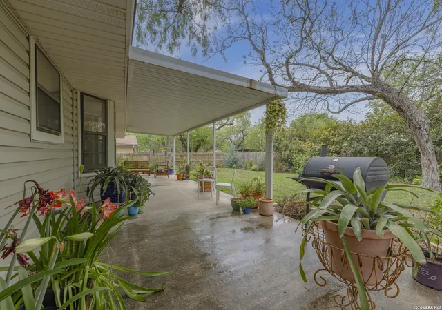 Photo 3 of Sale Pending at 5634 Castle Knight, San Antonio, TX 78218 | MLS# 1956348 | Listing updated on 2026-04-23
