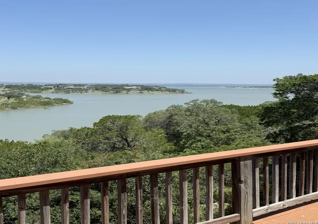 Photo 2 of Single family home for sale at 1254 Village Shore Dr, Canyon Lake, TX 78133 | MLS# 1956361 | Listing updated on 2026-07-22