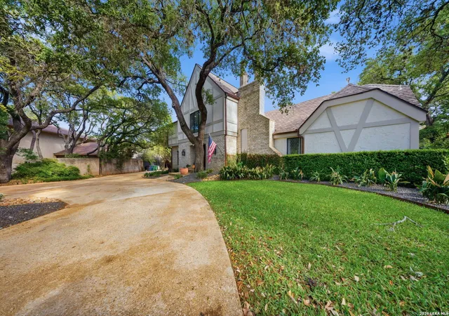 Photo 2 of Sale Pending at 13702 Bluffmont, San Antonio, TX 78216 | MLS# 1956442 | Listing updated on 2026-04-19