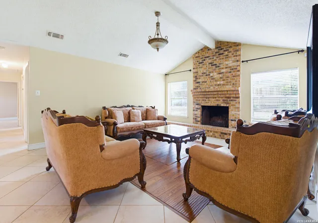 Photo 4 of Single family home for sale at 6430 Ridge Forest Dr, San Antonio, TX 78233 | MLS# 1956451 | Listing updated on 2026-06-15
