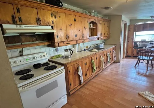 Photo 3 of Single family home for sale at 2109 Castro, Hondo, TX 78861 | MLS# 1956455 | Listing updated on 2026-05-06