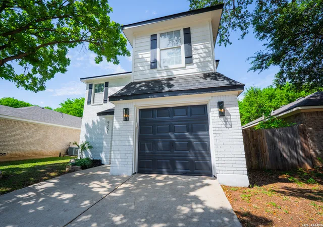 3rd image of 9251 Encino Vlg, San Antonio, TX 78250 | MLS# 1956462