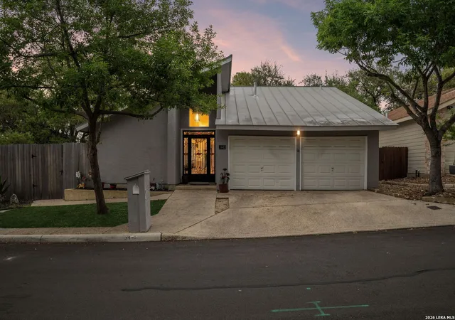 Photo 3 of Sale Pending at 3442 River Path, San Antonio, TX 78230 | MLS# 1956472 | Listing updated on 2026-05-04
