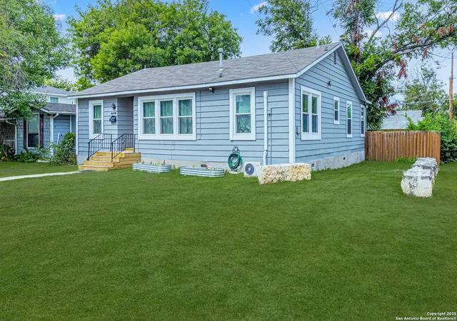 3rd image of 1703 Texas Ave, San Antonio, TX 78201 | MLS# 1956493